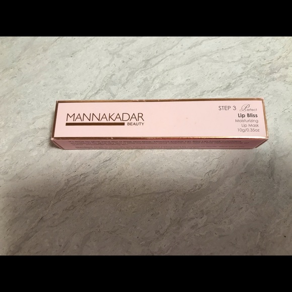 💗Manna Kadar Lip Bliss Lip Mask - Picture 5 of 9